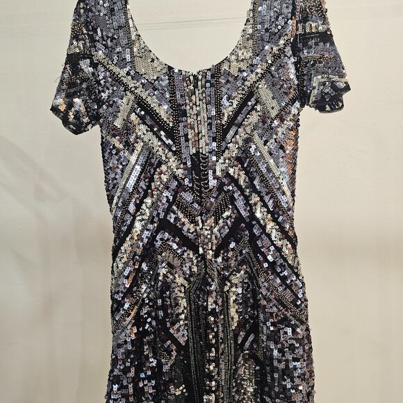 Guess by Marciano Black/Silver Sequin Cocktail Dress (Cap Sleeves) - Picture 5 of 7